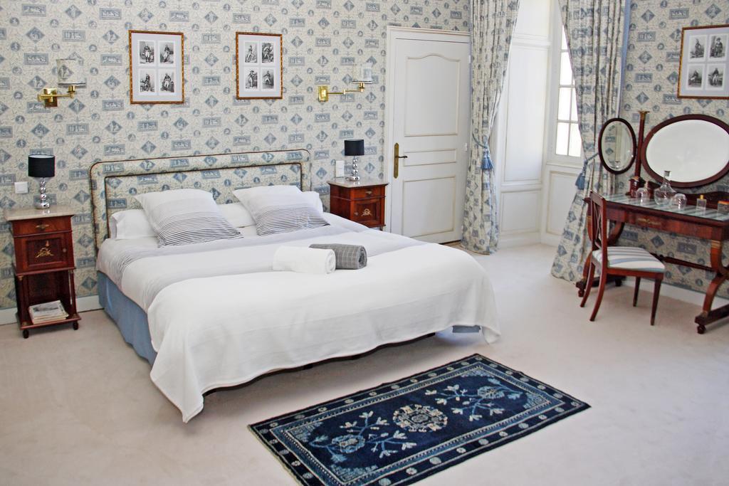 Domaine Labattut Bed and Breakfast Saint-Astier  Δωμάτιο φωτογραφία