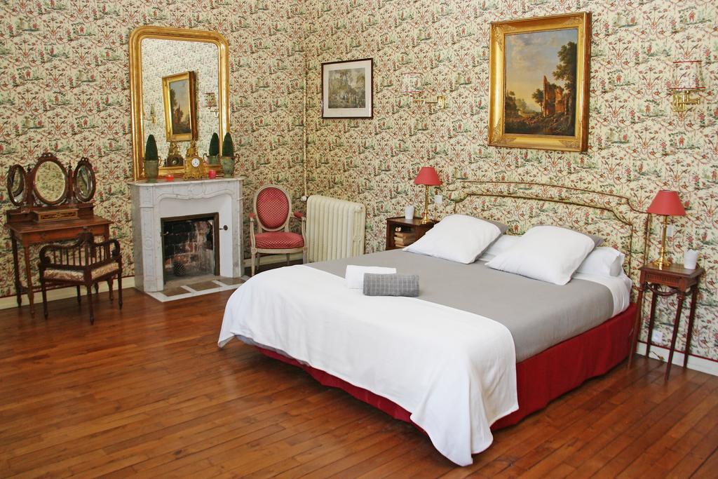 Domaine Labattut Bed and Breakfast Saint-Astier  Δωμάτιο φωτογραφία